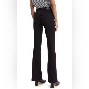 Levi’s Classic Bootcut Jeans in Soft Black NWOT